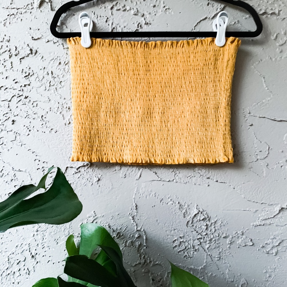 ✨HOT✨  Hollister golden velvet tube top